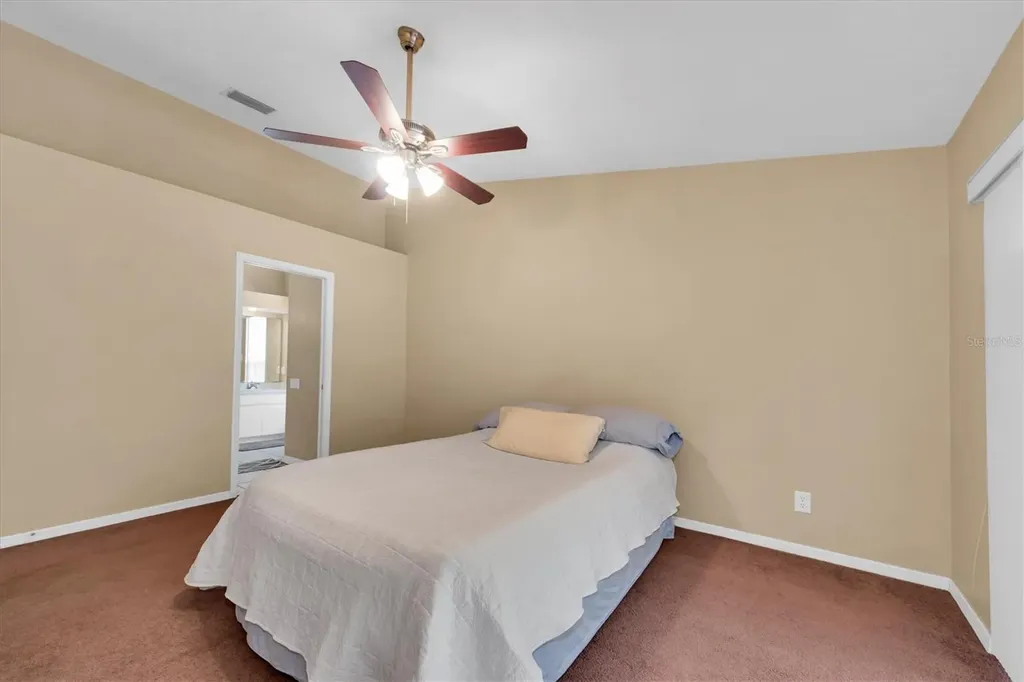 4704 Lighterwood Way Valrico FL 33596