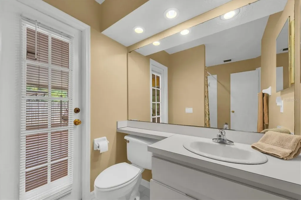 4704 Lighterwood Way Valrico FL 33596