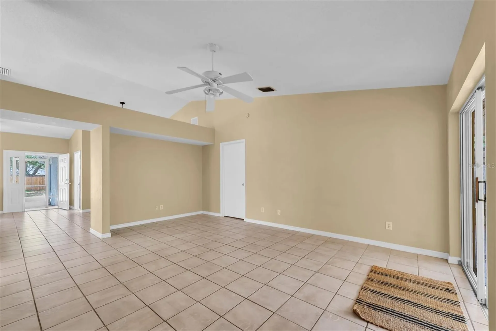 4704 Lighterwood Way Valrico FL 33596