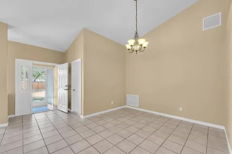 4704 Lighterwood Way Valrico FL 33596