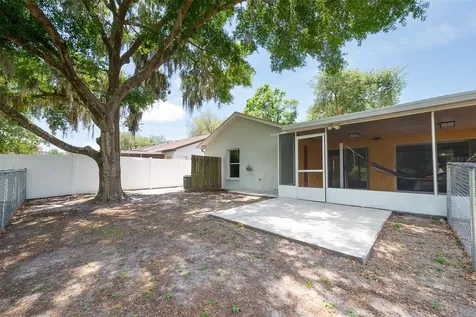 4704 Lighterwood Way Valrico FL 33596