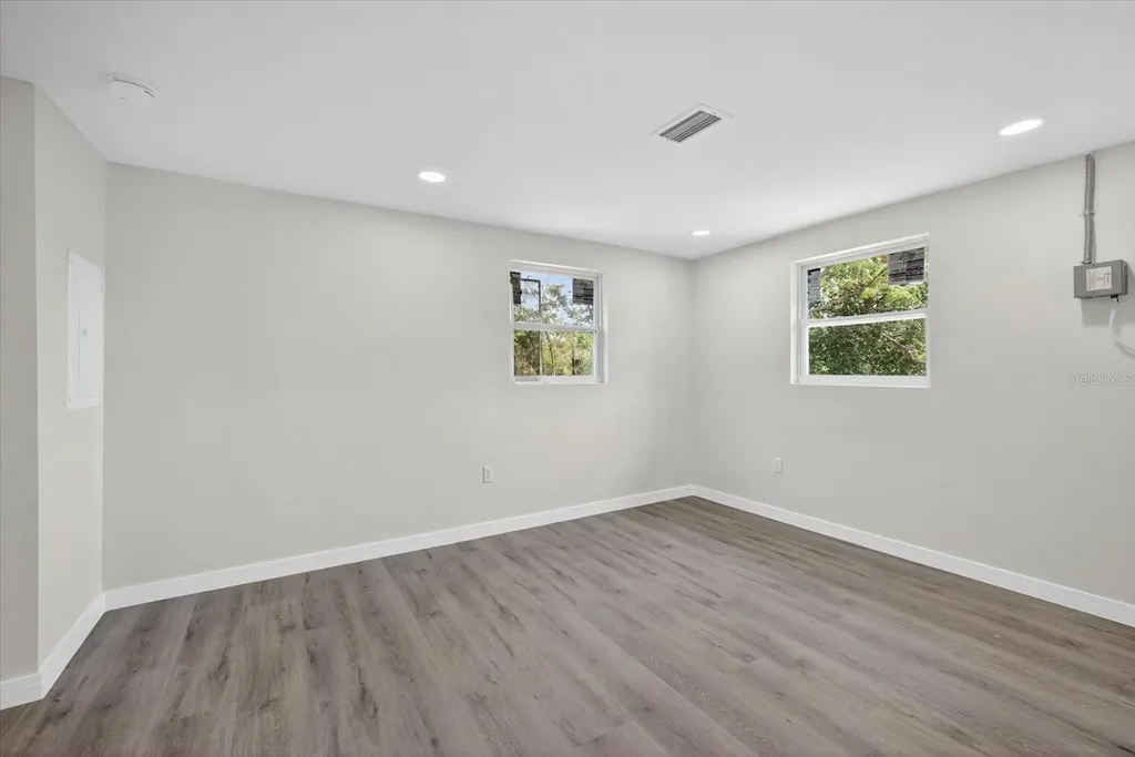 6334 Congress Street New Port Richey FL 34653