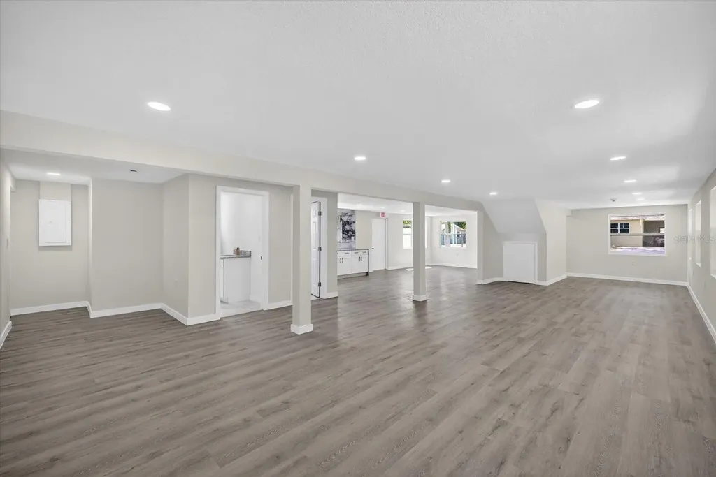 6334 Congress Street New Port Richey FL 34653