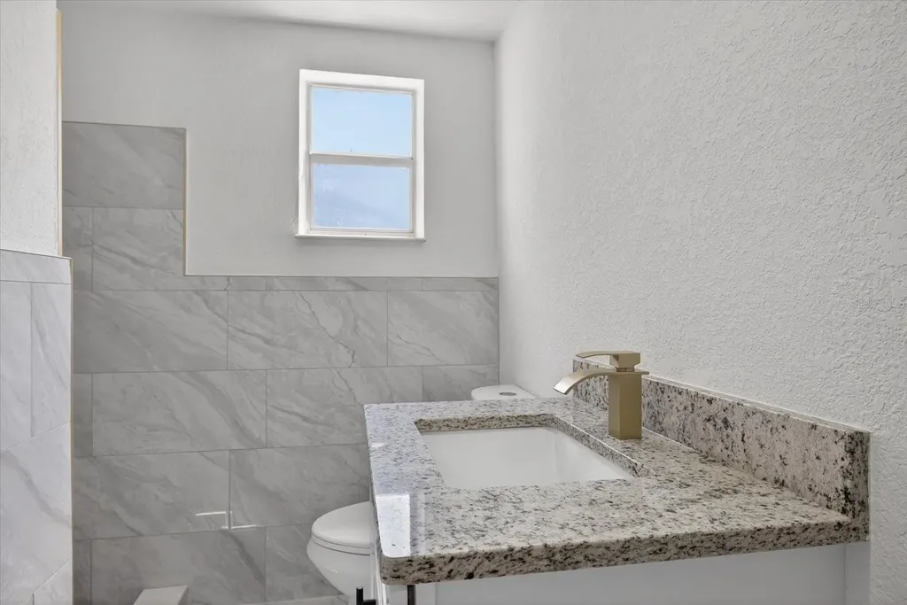 6334 Congress Street New Port Richey FL 34653