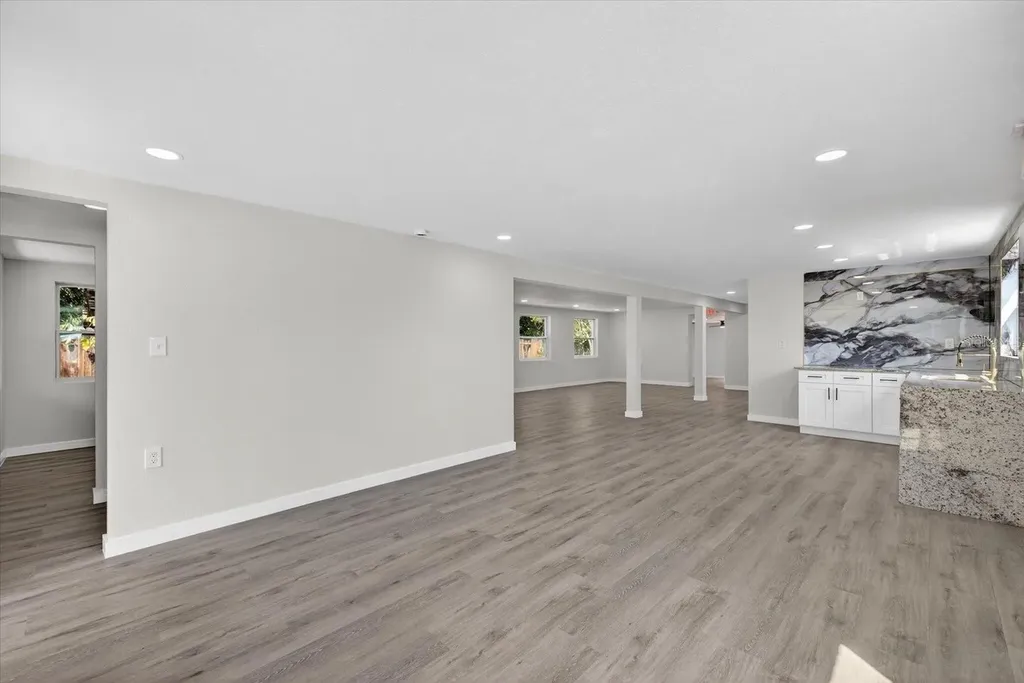 6334 Congress Street New Port Richey FL 34653