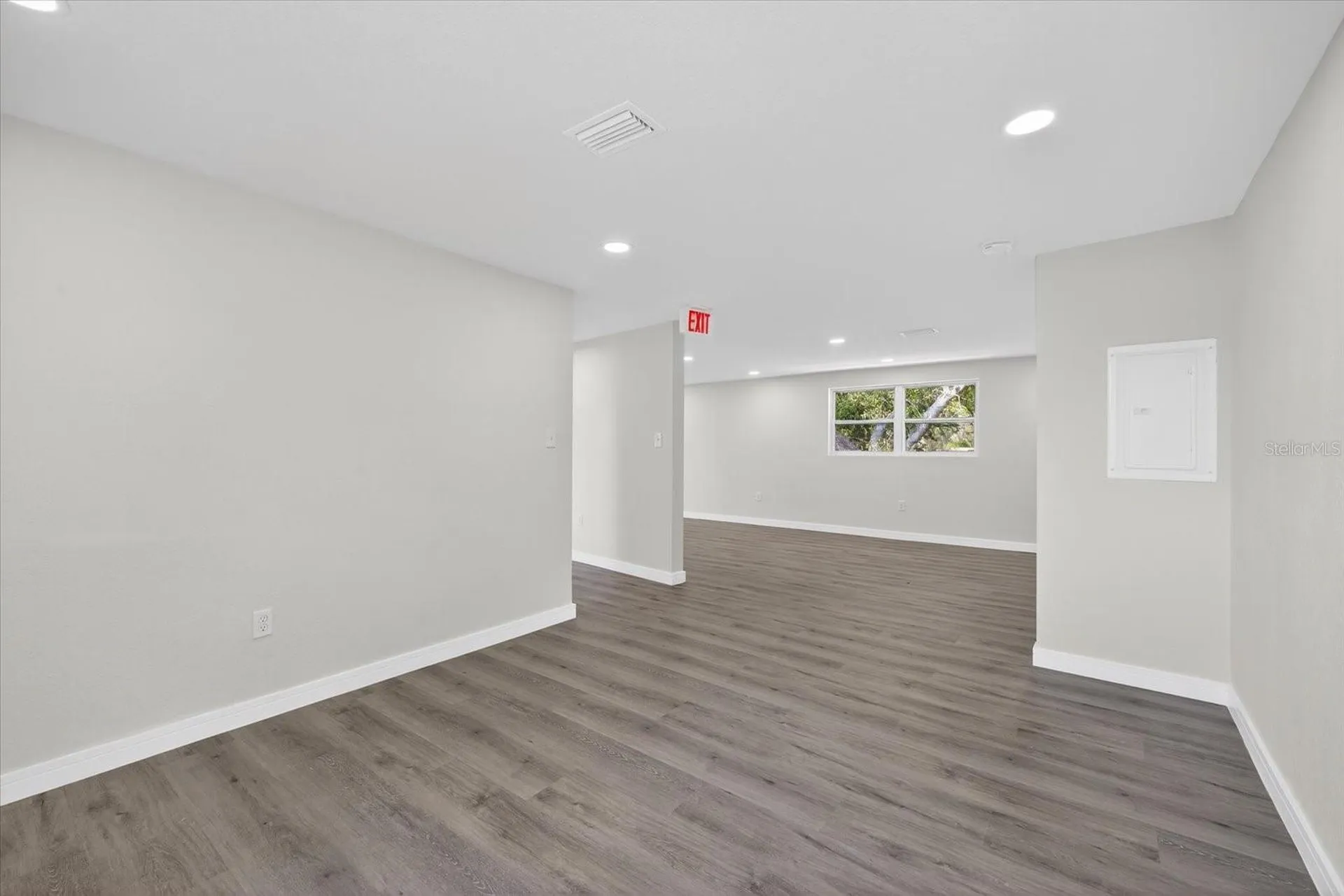 6334 Congress Street New Port Richey FL 34653