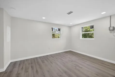 6334 Congress Street New Port Richey FL 34653
