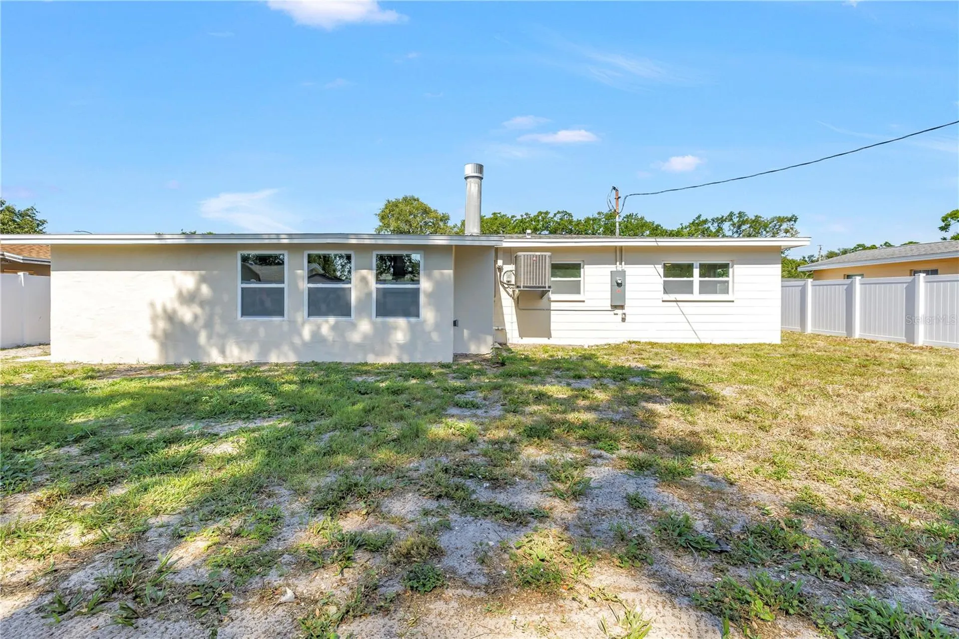 7443 2nd Street N St Petersburg FL 33702