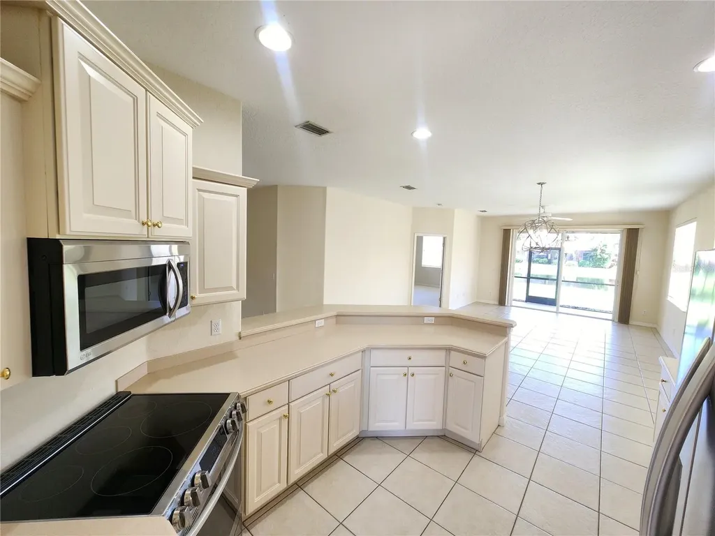 8323 Eagle Isles Place Bradenton FL 34212