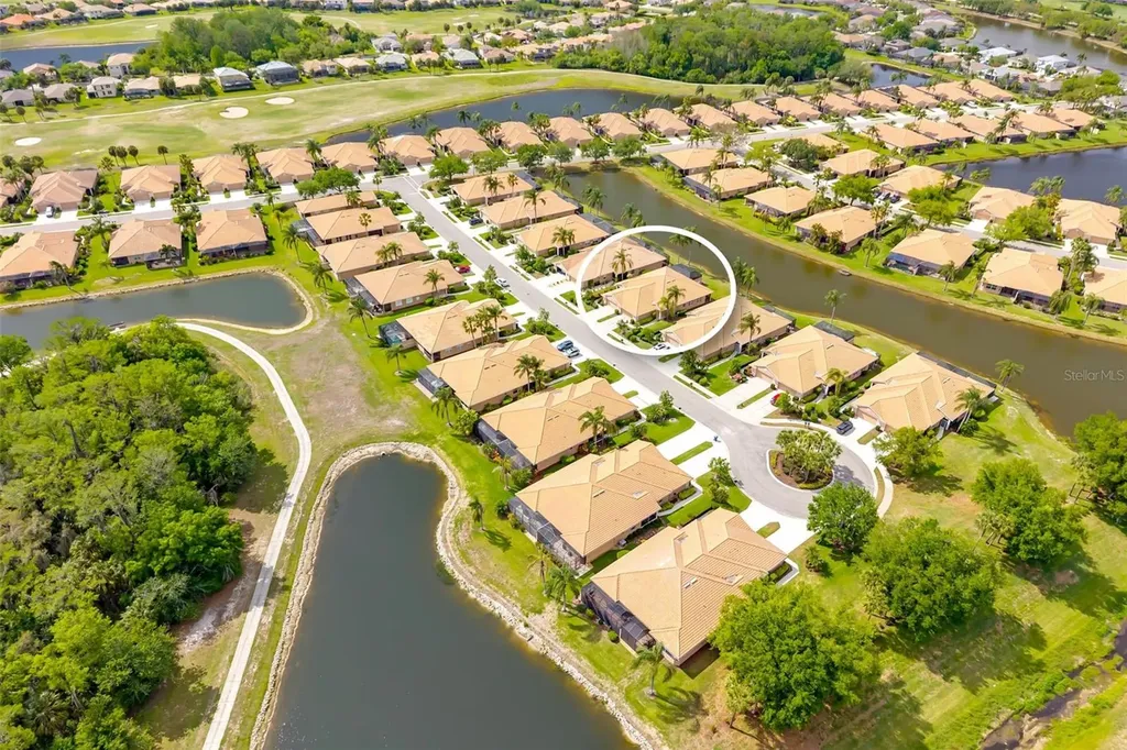8323 Eagle Isles Place Bradenton FL 34212