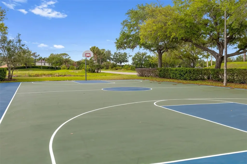 8323 Eagle Isles Place Bradenton FL 34212