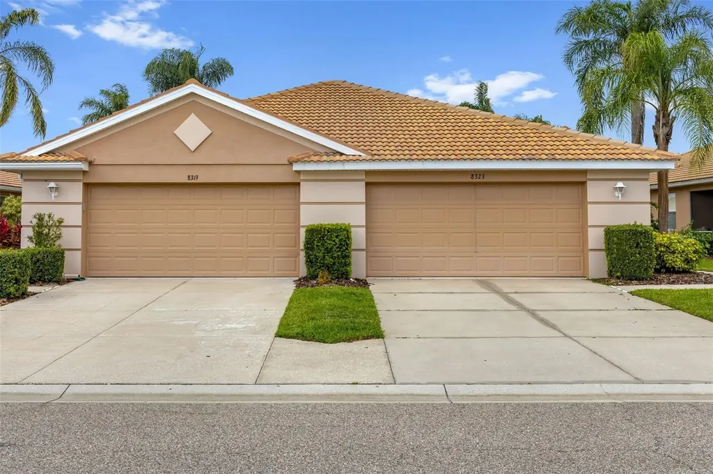 8323 Eagle Isles Place Bradenton FL 34212