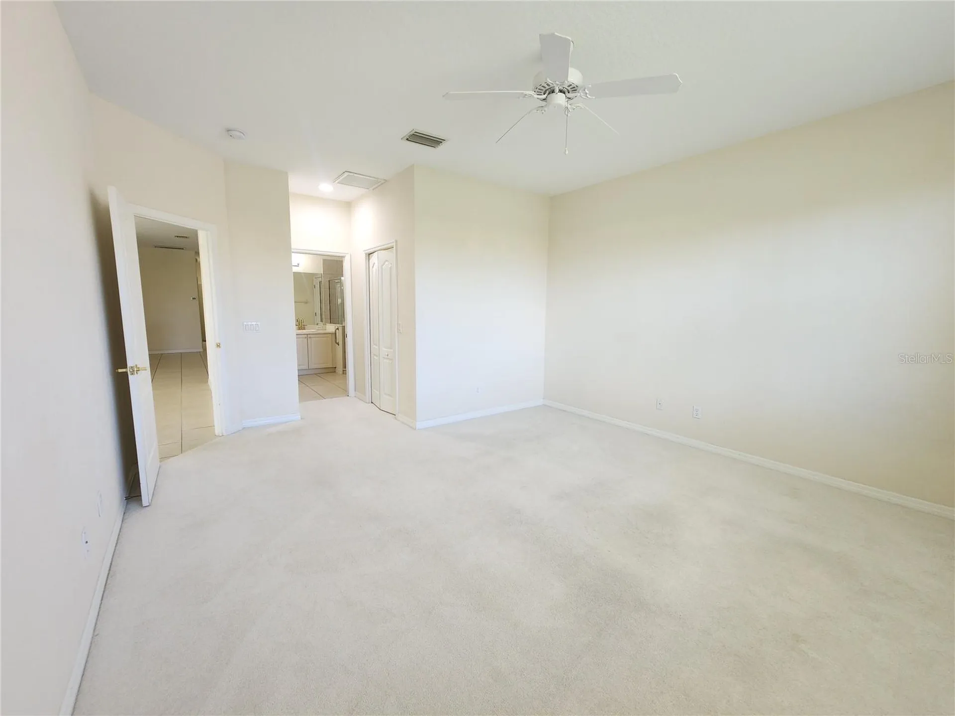 8323 Eagle Isles Place Bradenton FL 34212