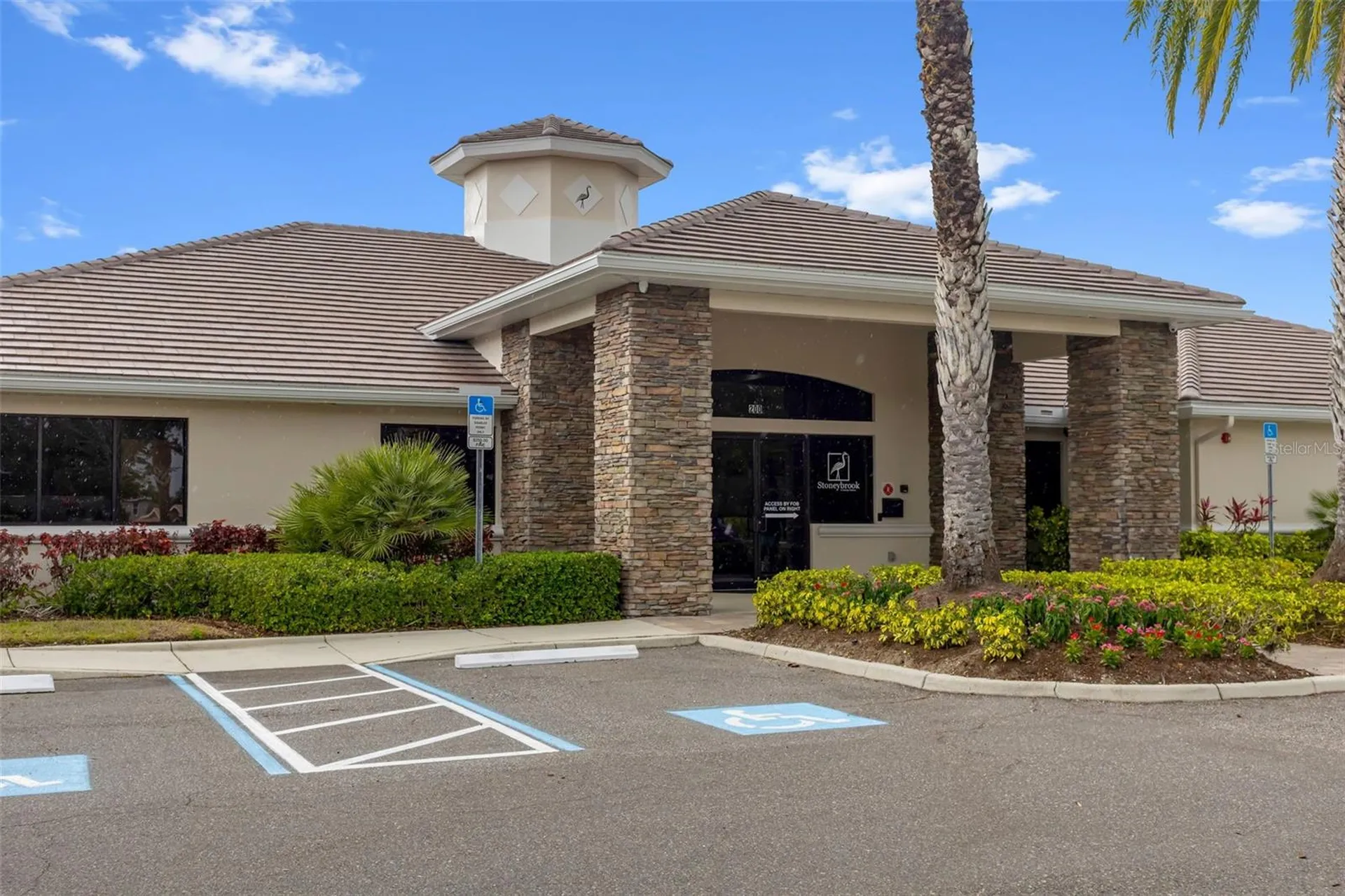 8323 Eagle Isles Place Bradenton FL 34212