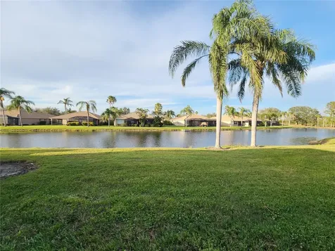 8323 Eagle Isles Place Bradenton FL 34212