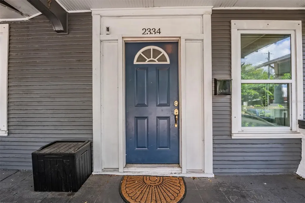 2334 W Spruce Street Tampa FL 33607