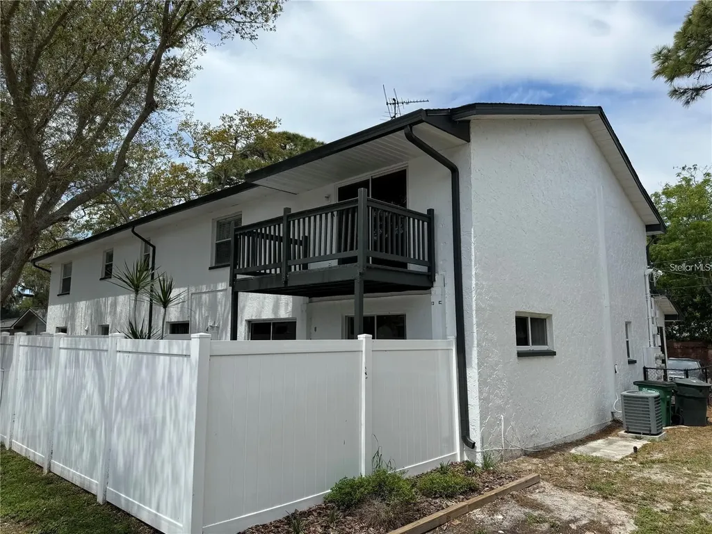 310 7th Street N Safety Harbor FL 34695