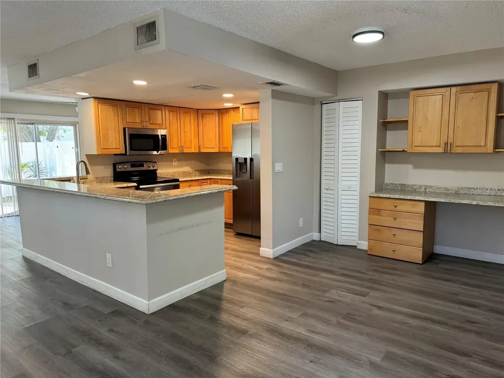 310 7th Street N Safety Harbor FL 34695
