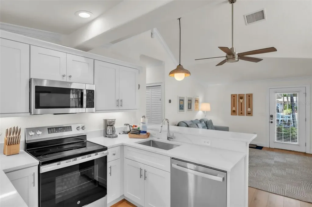 215 67th Street Holmes Beach FL 34217