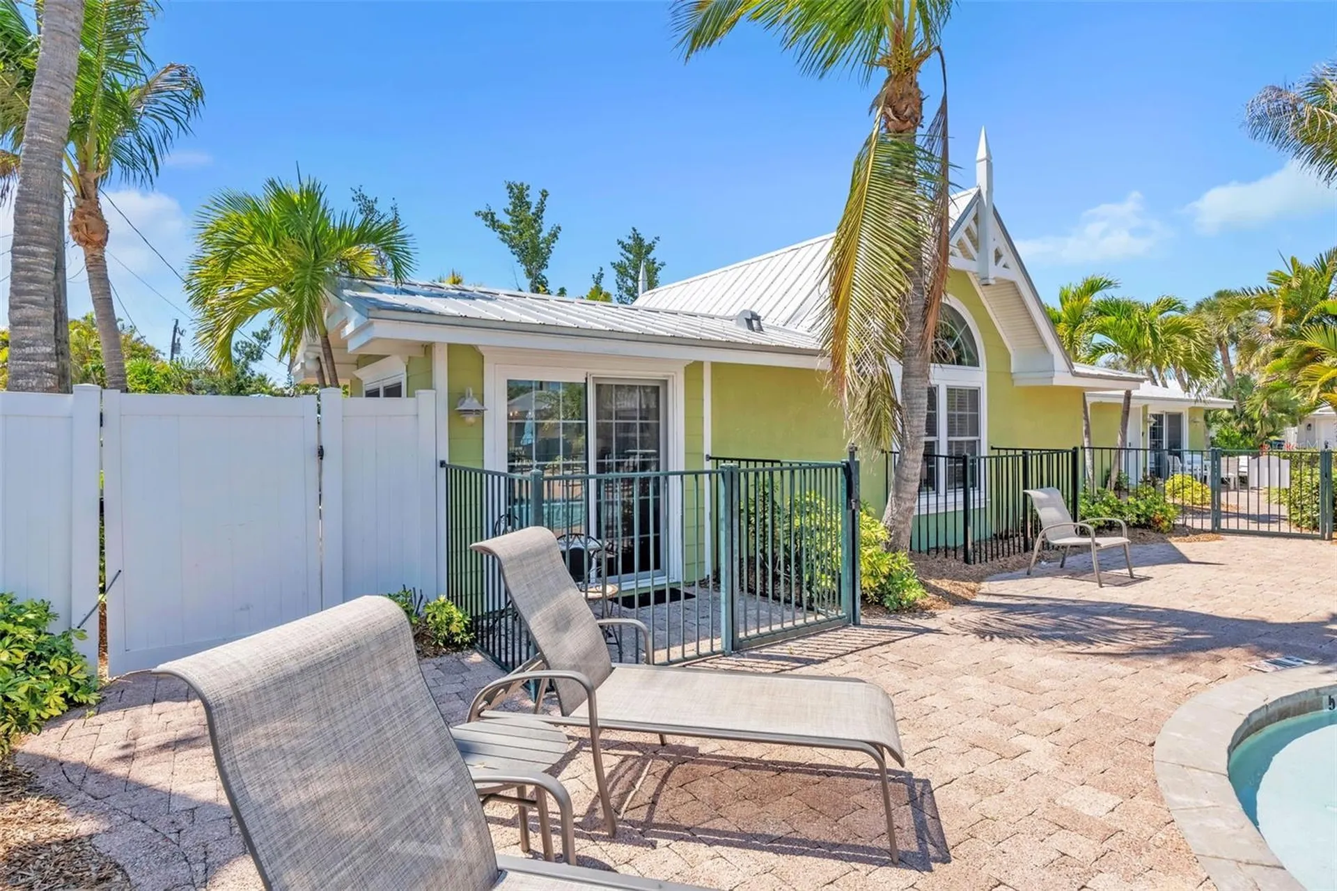 215 67th Street Holmes Beach FL 34217