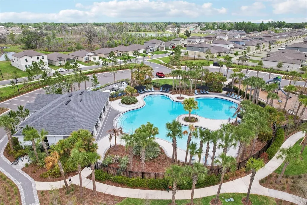 1804 Tahitian Sunrise Drive Plant City FL 33565