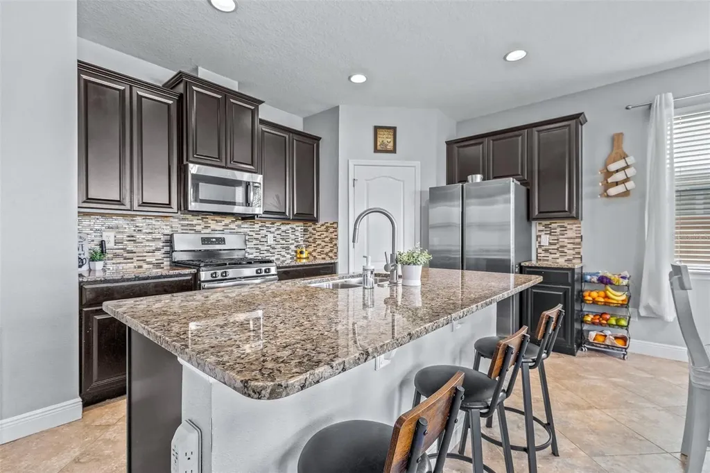 11150 Abaco Island Avenue Riverview FL 33579