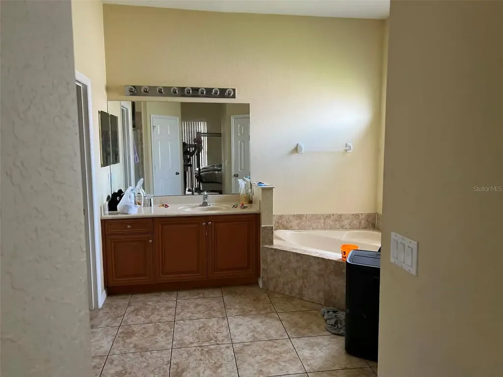 442 Caraway Drive Kissimmee FL 34759
