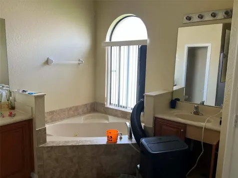 442 Caraway Drive Kissimmee FL 34759