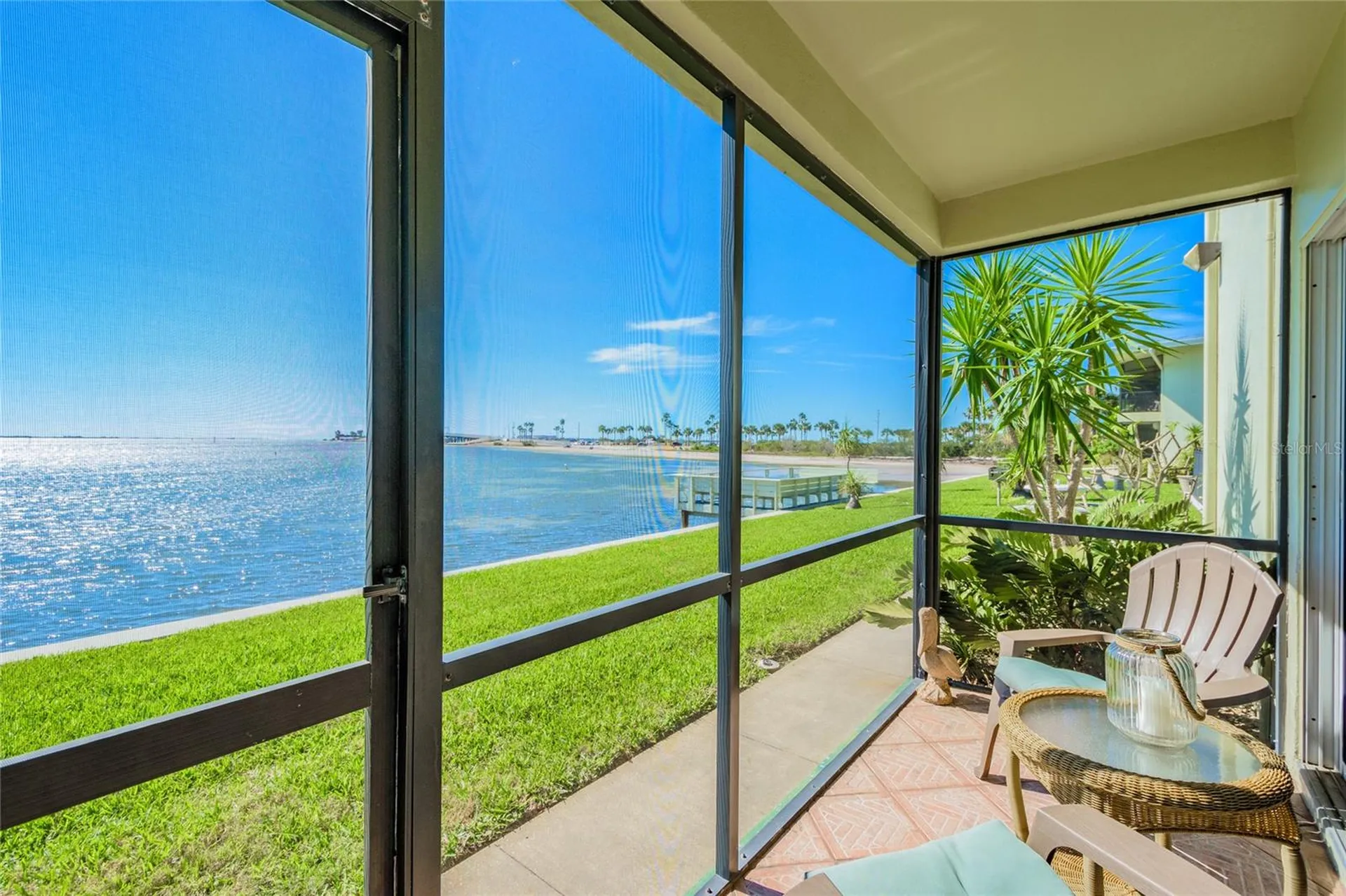 2566 Gary Circle Dunedin FL 34698