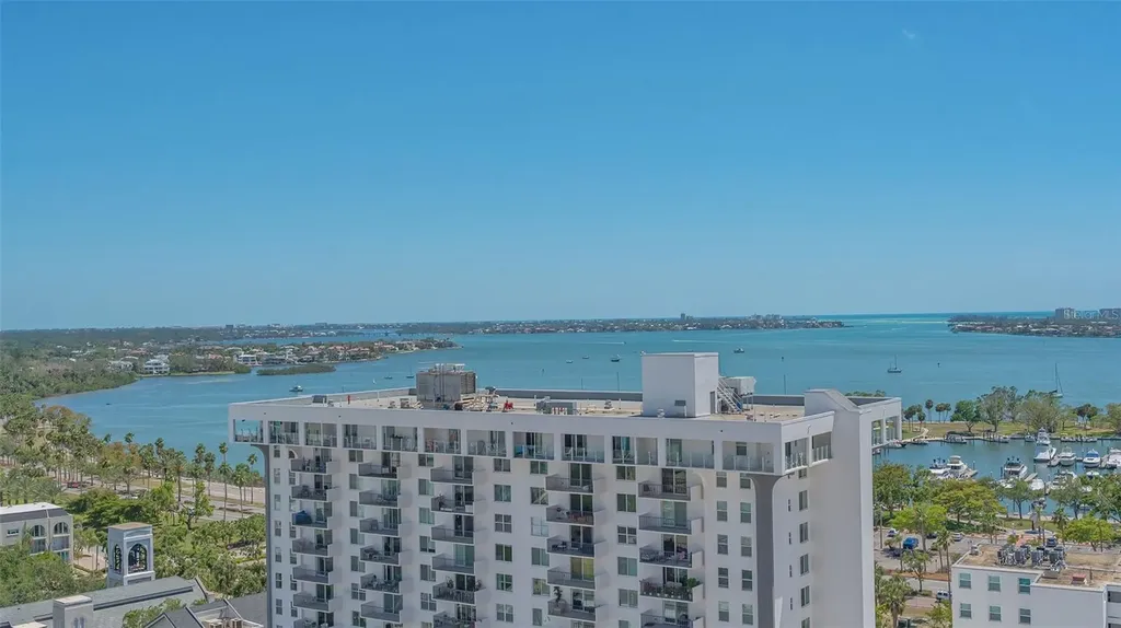 33 S Palm Avenue Sarasota FL 34236