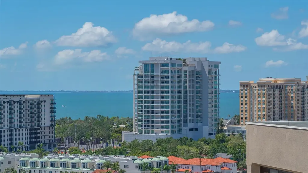 33 S Palm Avenue Sarasota FL 34236