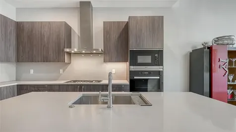 33 S Palm Avenue Sarasota FL 34236