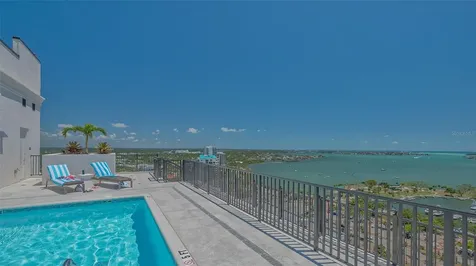 33 S Palm Avenue Sarasota FL 34236