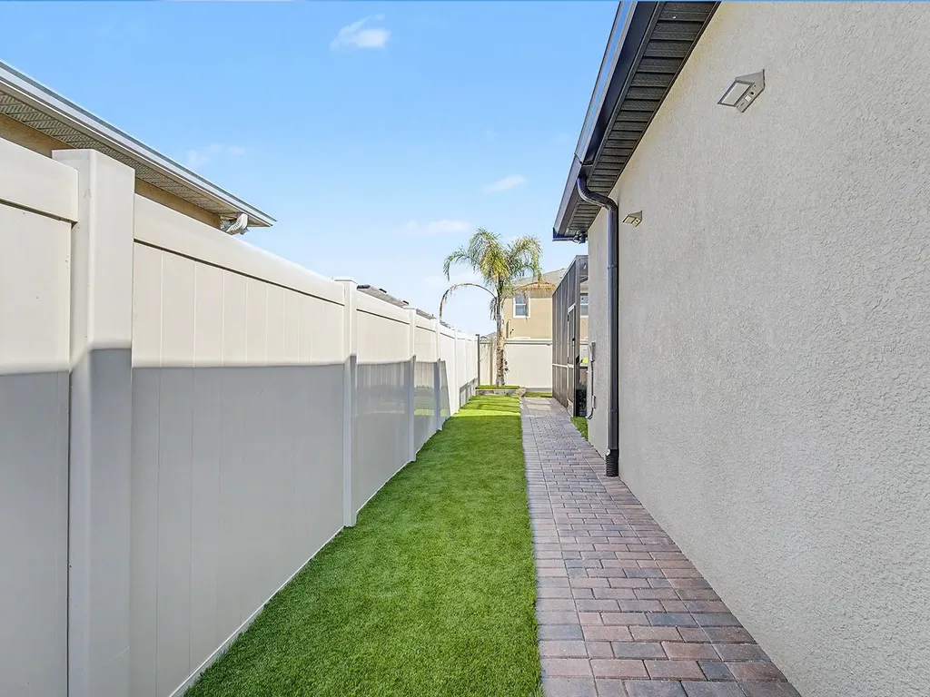 30959 Parrot Reef Court Wesley Chapel FL 33545