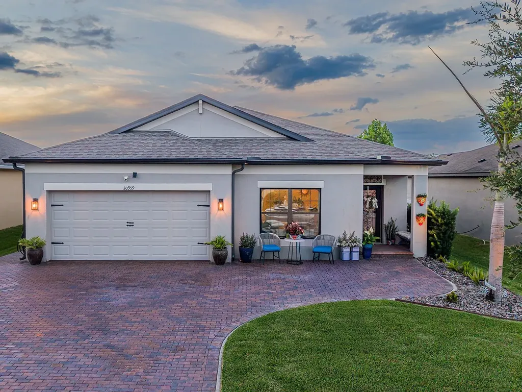 30959 Parrot Reef Court Wesley Chapel FL 33545