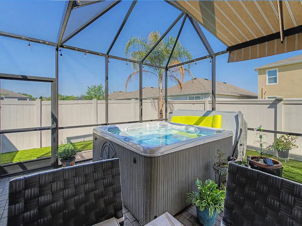 30959 Parrot Reef Court Wesley Chapel FL 33545