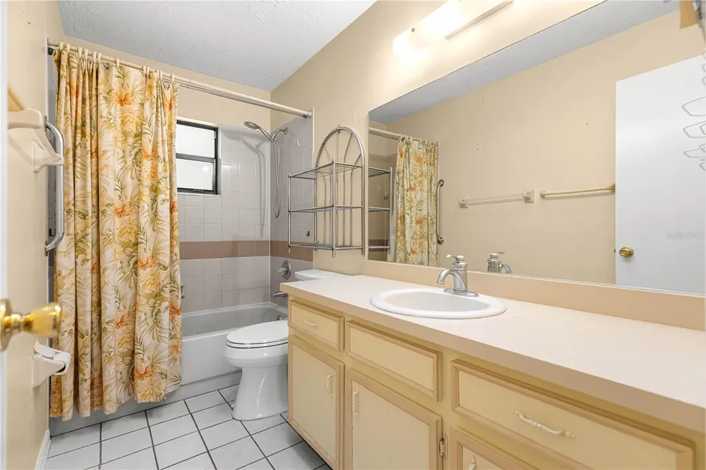 3202 NE 30th Court Ocala FL 34479