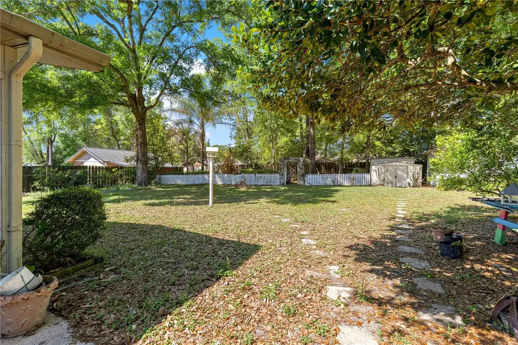 3202 NE 30th Court Ocala FL 34479