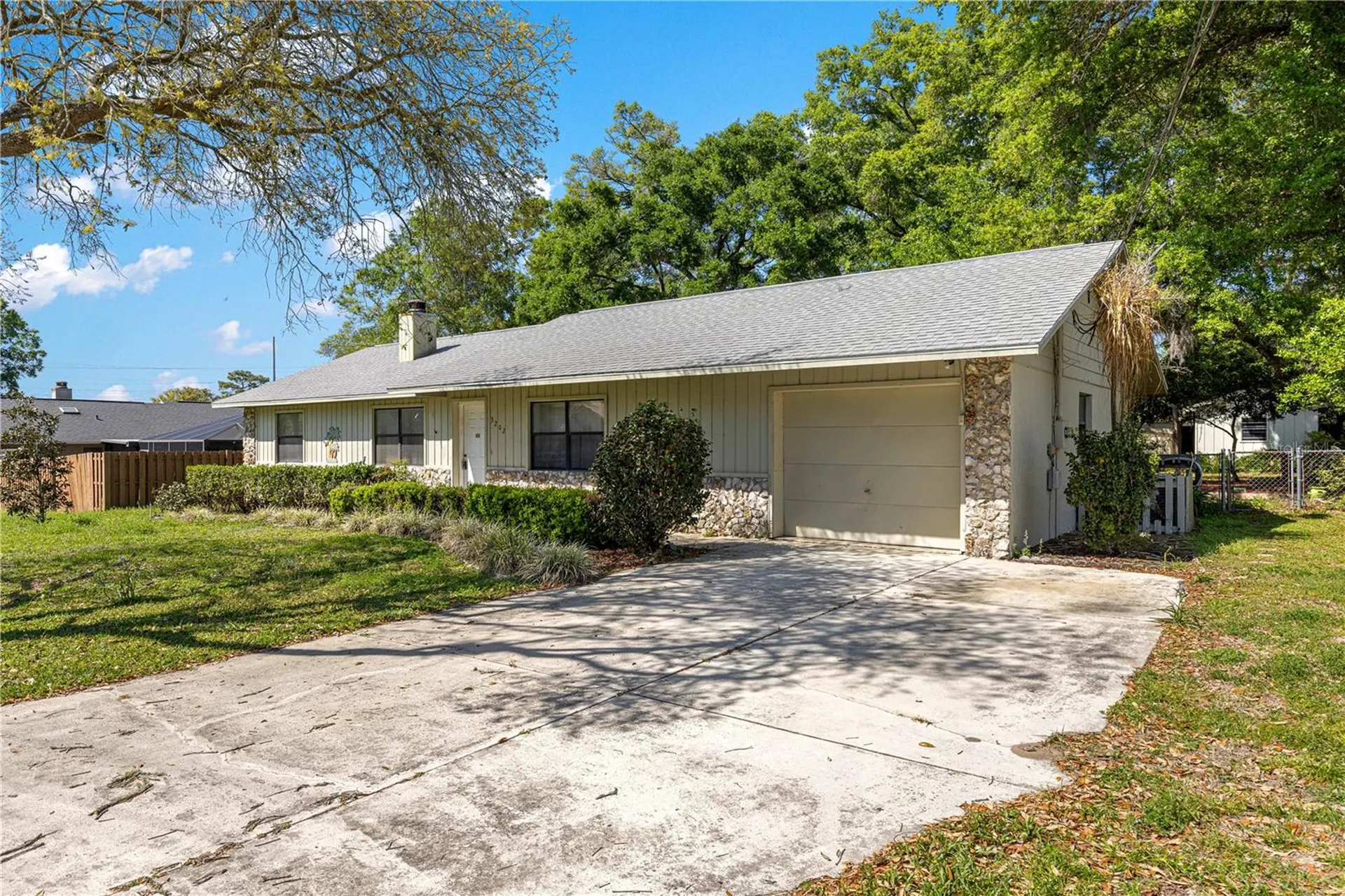 3202 NE 30th Court Ocala FL 34479