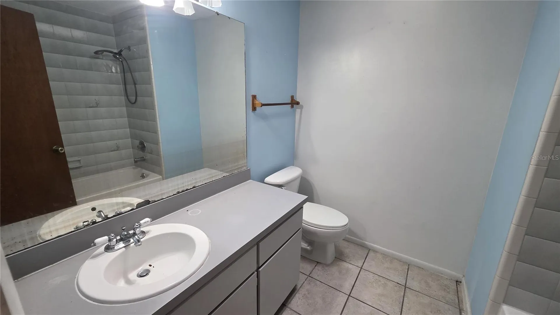 126 Garden Cove Court Orlando FL 32835