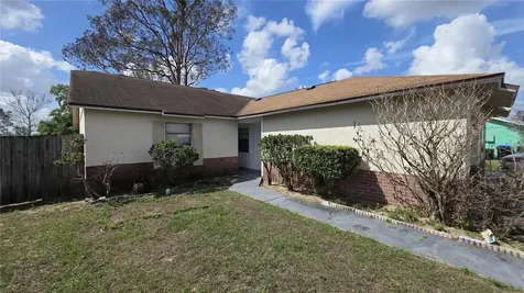 126 Garden Cove Court Orlando FL 32835