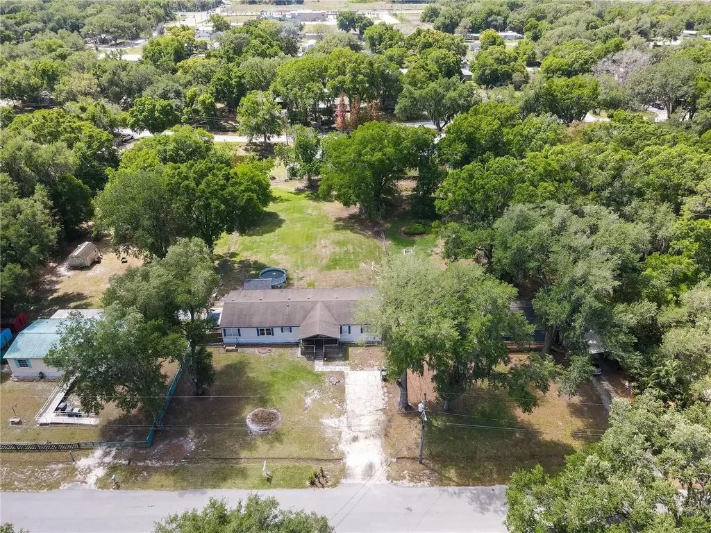 507 Sharon Hill Court Winter Haven FL 33880
