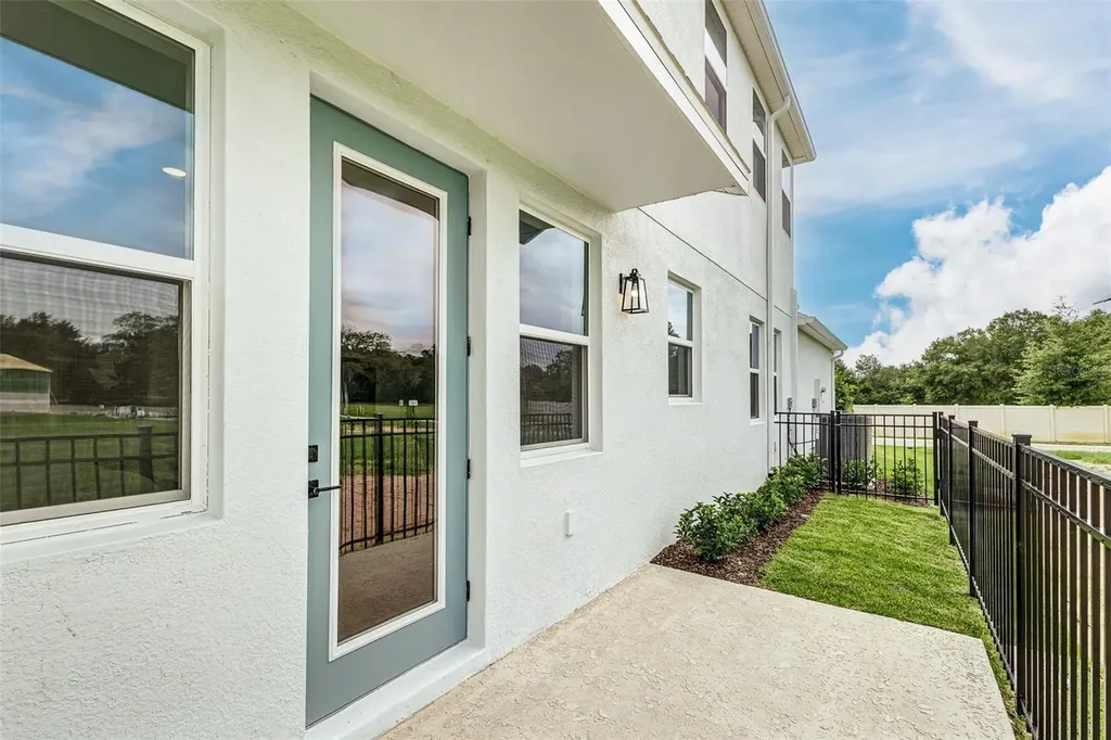 3278 Tybee Square Boulevard Valrico FL 33596