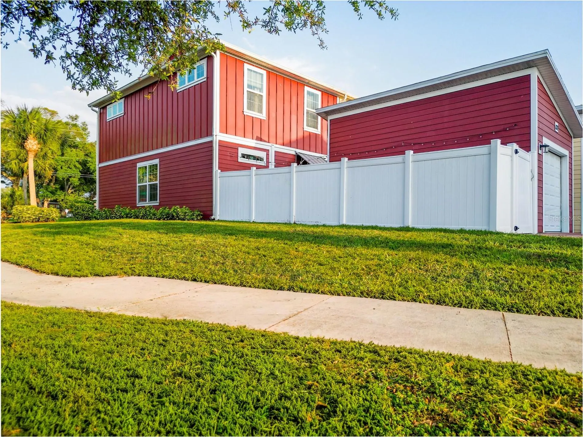 1132 Martin Luther King Jr Avenue Dunedin FL 34698