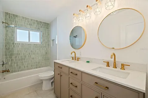 176 175th Avenue E Redington Shores FL 33708