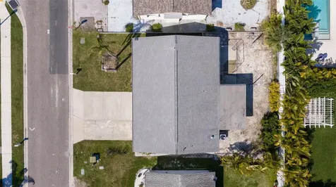 176 175th Avenue E Redington Shores FL 33708