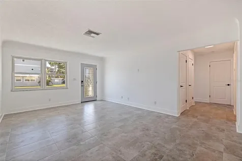176 175th Avenue E Redington Shores FL 33708