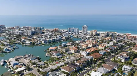176 175th Avenue E Redington Shores FL 33708