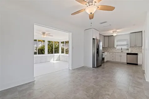 176 175th Avenue E Redington Shores FL 33708