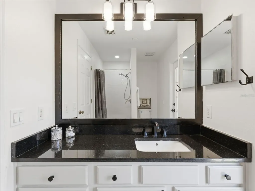 10017 Oxford Chapel Drive Tampa FL 33647